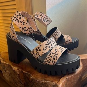 MADDEN GIRL SANDALS